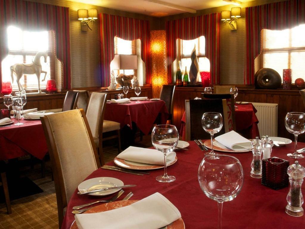 Weaverthorpe The Blue Bell Inn חדר תמונה